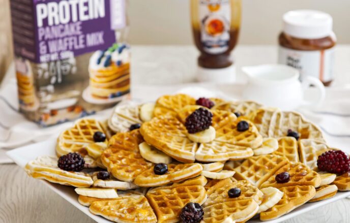 Фитнес-рецепт: Быстрый завтрак — вафли всего из двух ингредиентов с огромным количеством белка